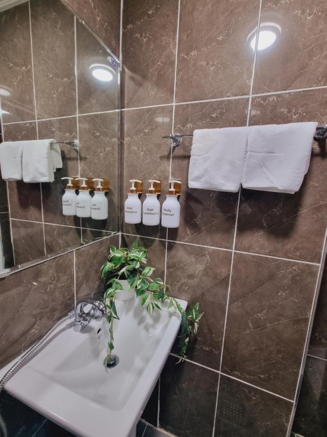 Space Guesthouse Сеул Экстерьер фото