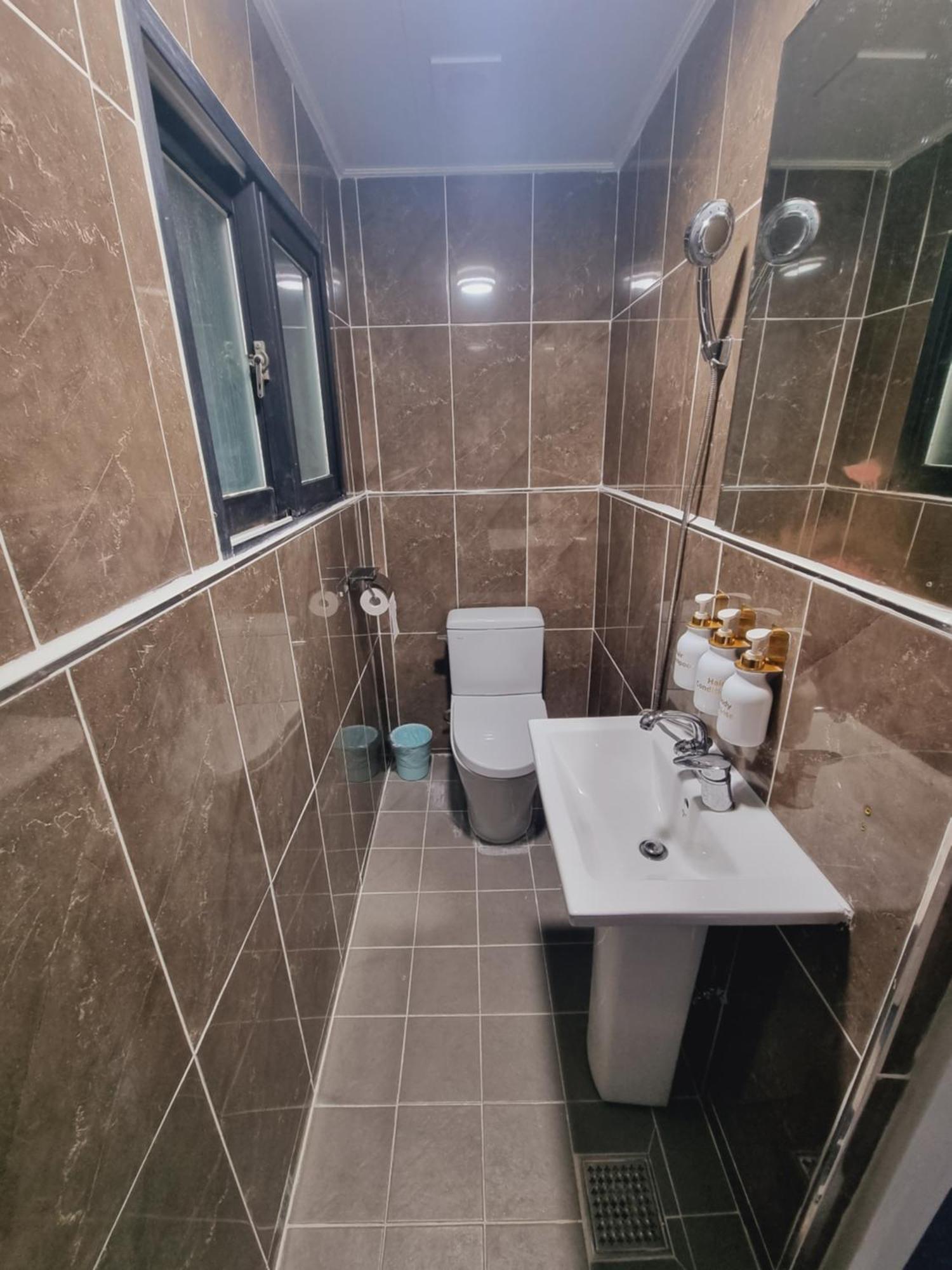 Space Guesthouse Сеул Экстерьер фото